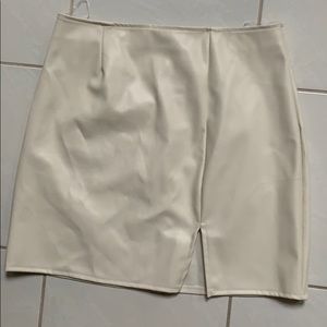 Windsor white leather going out skirt